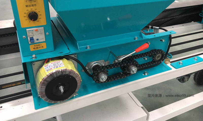 農業(yè)機械化設備環(huán)形變壓器