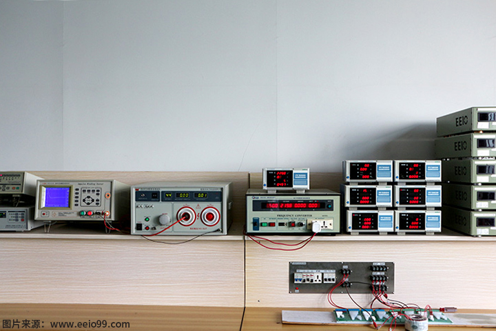 圣元環(huán)形變壓器經(jīng)過8道出廠檢測(cè)工序