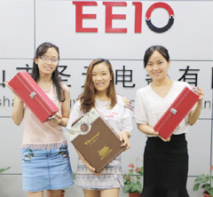 圣元電器每月之星評選獲獎者合影